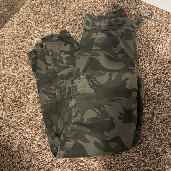 UNIONBAY Olive Camouflage Pants from Von Maur - Picture 1 of 2